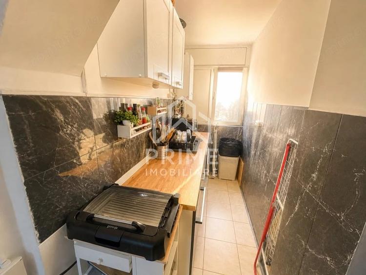 Apartament cu 2 camere decomandat în Central