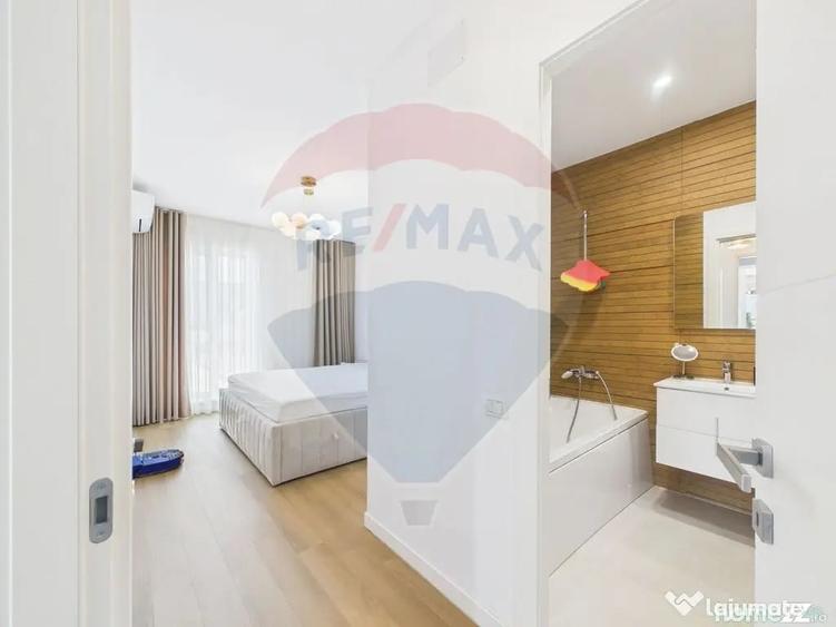 Apartament cu 3 camere decomandat în Fizicienilor