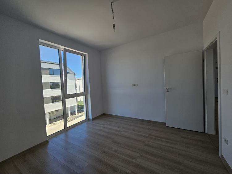 Apartament cu 2 camere semidecomandat în Freidorf