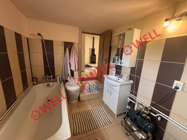 Casă individuală cu 4 camere cu Teren 1149 Mp în Belani