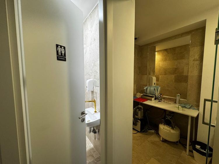 Spațiu comercial, de 180 mp, în P-ta Presei Libere
