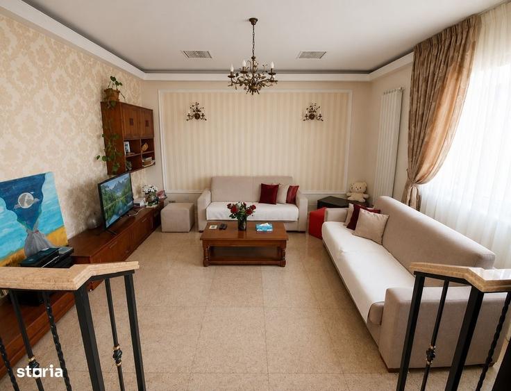 Casă cu 4 camere cu Teren 311 Mp în Berceni
