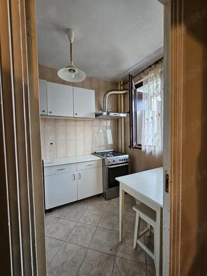 Apartament cu 2 camere semidecomandat în Domenii
