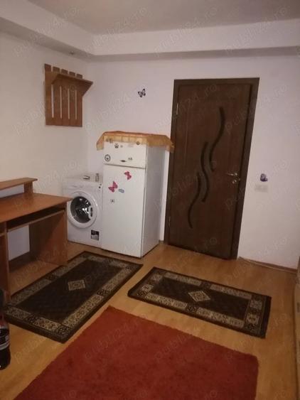Garsonieră decomandată în Uzina 2