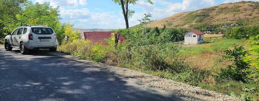 Teren de 2900 mp, în Căianu