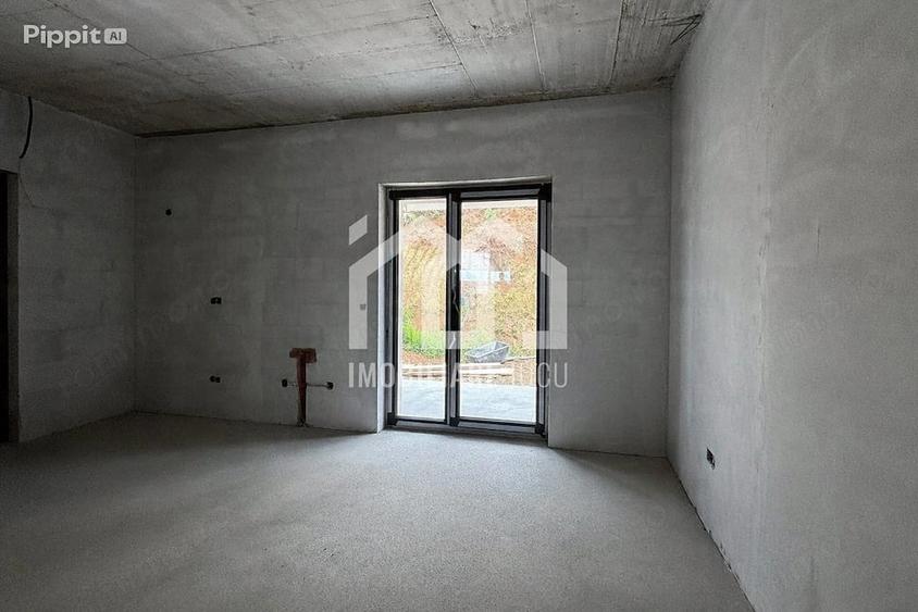 Casă cu 4 camere cu Teren 600 Mp în Jucu