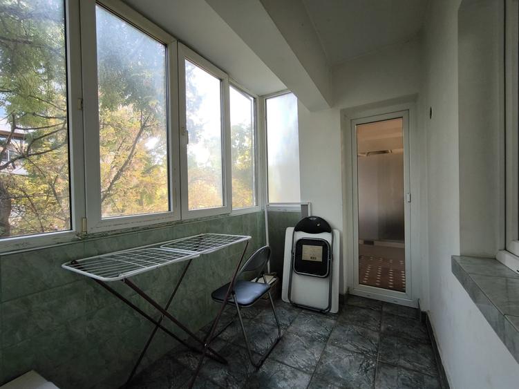 Apartament cu 3 camere decomandat în Militari