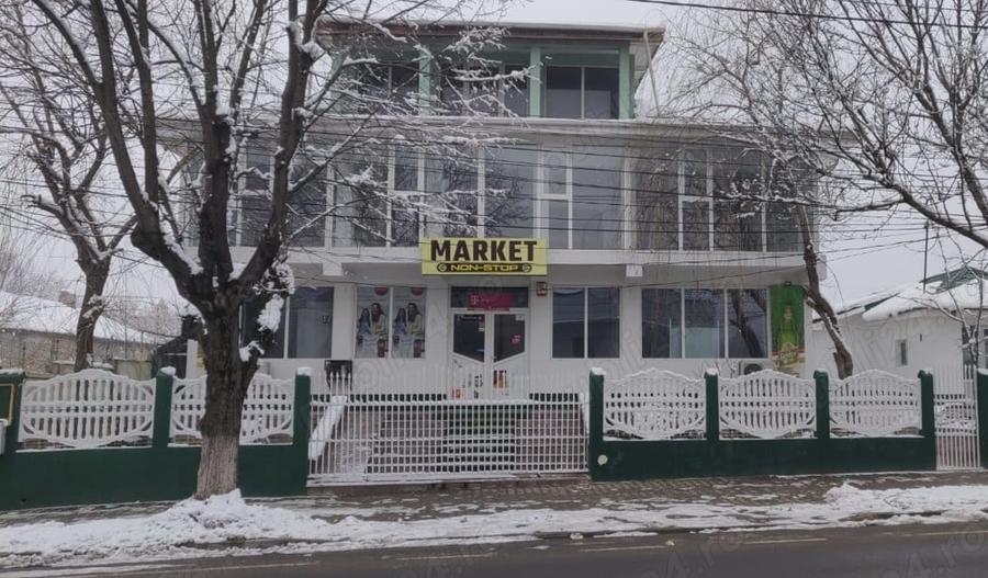 Spațiu comercial, de 177 mp, în Central