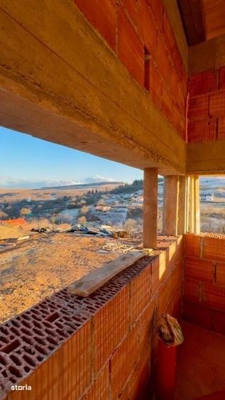 Casă cu 4 camere cu Teren 2000 Mp în Suceagu