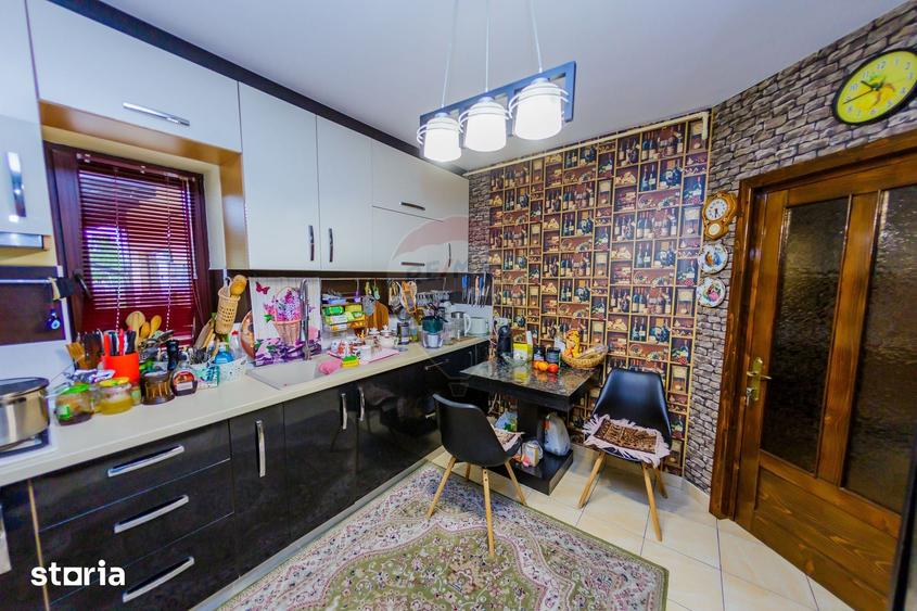 Casă cu 4 camere cu Teren 758 Mp în Coltău