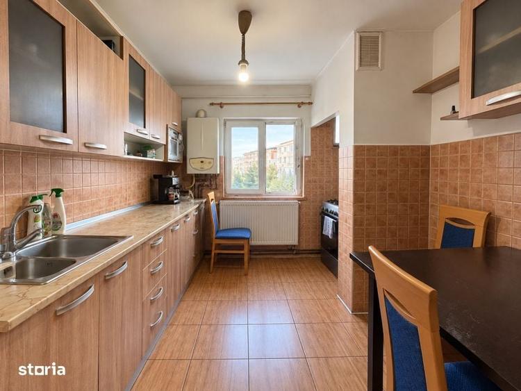 Apartament cu 2 camere decomandat în Hotvon