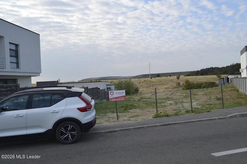 Teren Construcții intravilan de 816 mp, în Tancodrom