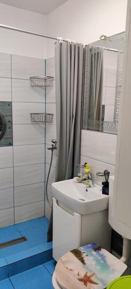Apartament cu 2 camere nedecomandat în Berceni