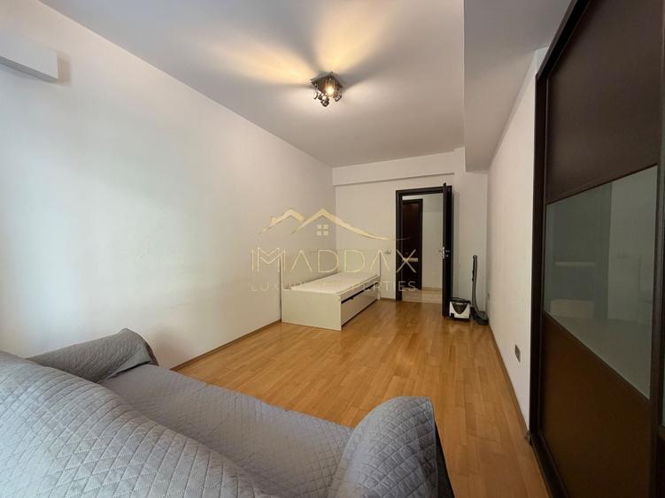 Apartament cu 3 camere decomandat, mobilat în Herăstrău