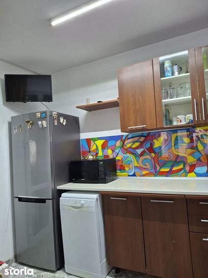 Casă cu 4 camere cu Teren 507 Mp în Șendreni