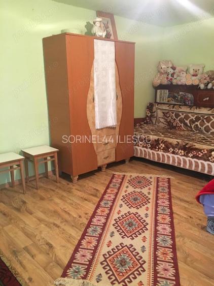 De vanzare casa ?i gradina