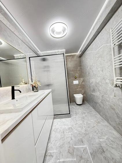 Apartament cu 2 camere semidecomandat în Take Ionescu