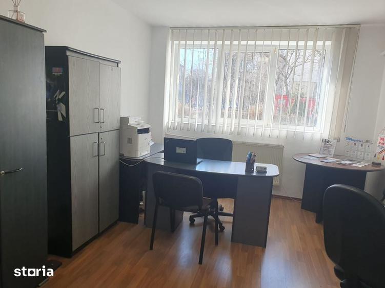Spațiu comercial, de 37.99 mp, în Decebal