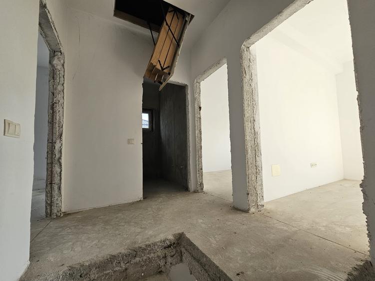 DUPLEX (LA GRI), P+1E+M, 122mpu, TEREN 248mp, CHIAJNA-ALEEA NUCILOR - 26