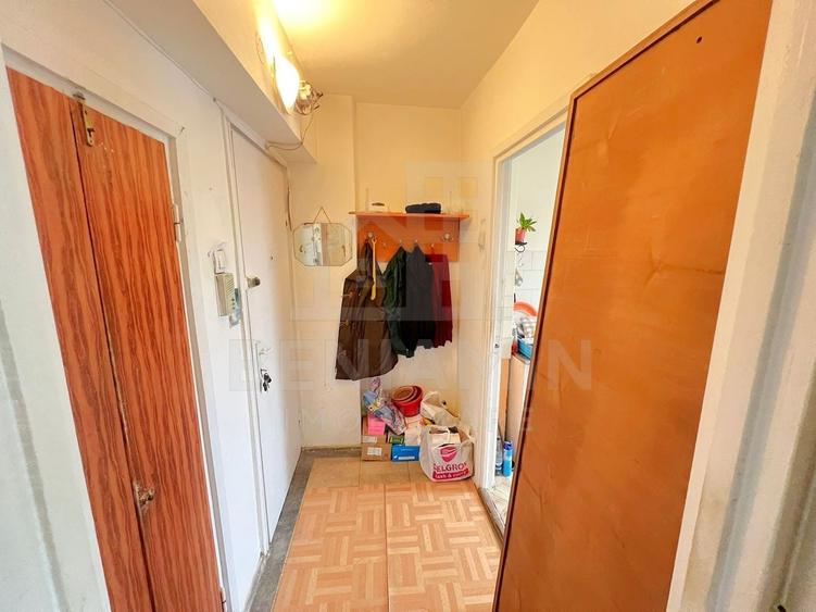 Apartament cu 2 camere semidecomandat în Astra