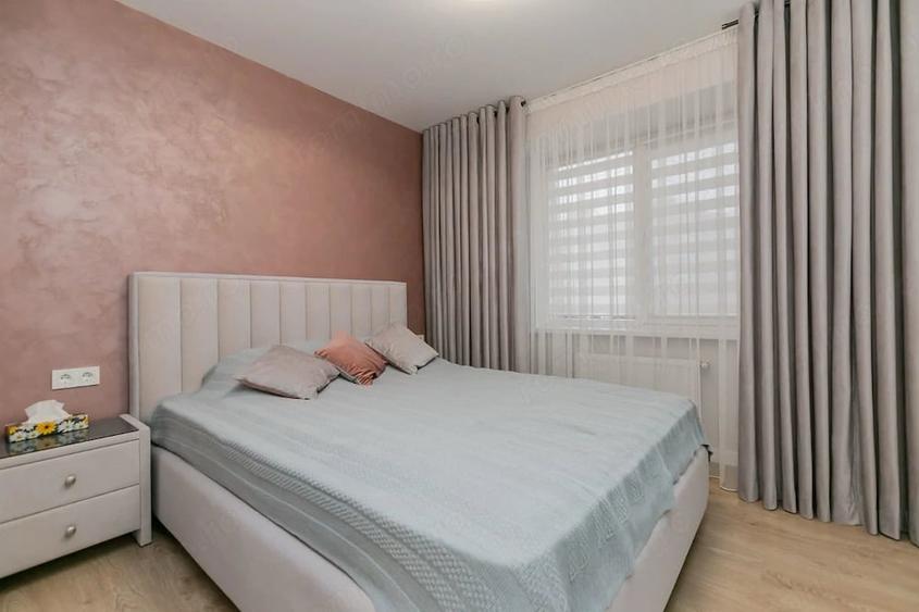 Garsonieră decomandată în Păcii