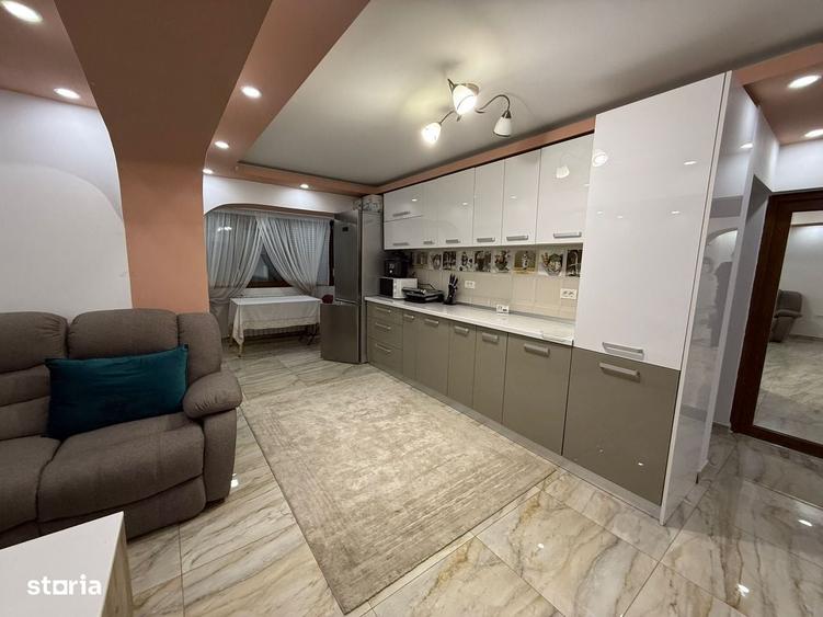 Apartament cu 3 camere în Babadag