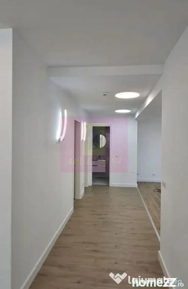 Apartament cu 3 camere decomandat în Armeneasca