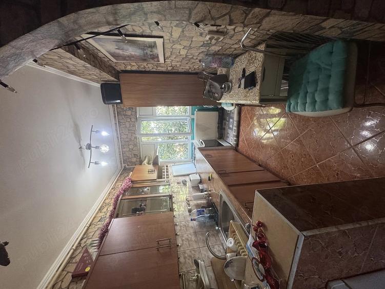 Garsonieră decomandată în Central