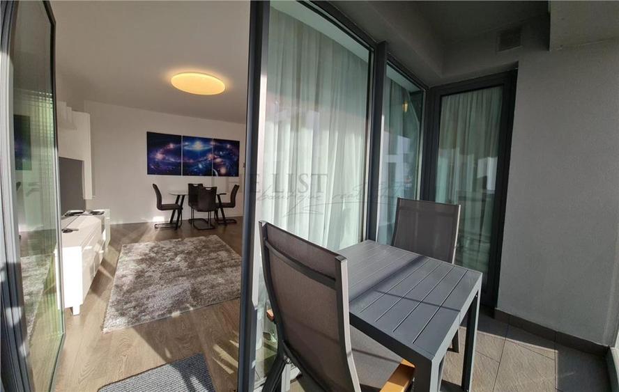 Apartament cu 3 camere decomandat, mobilat în Aviației