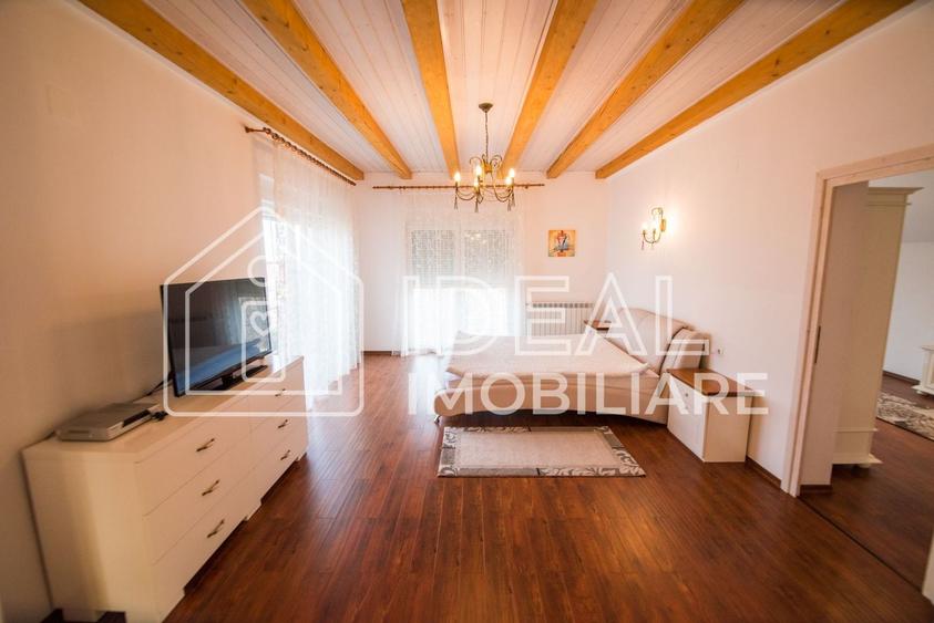 Apartament cu 4 camere decomandat, mobilat în Calea Dumbrăvii