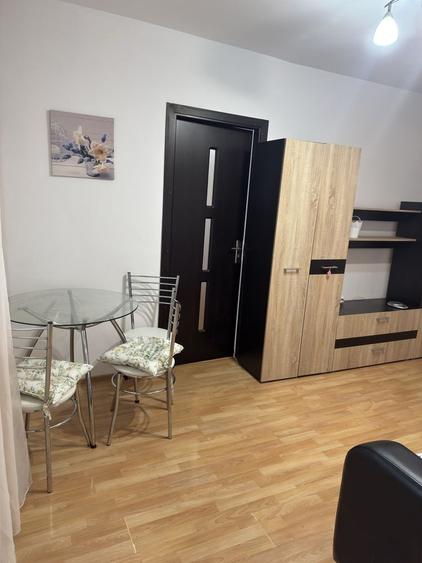 Apartament cu 2 camere în Tătărași