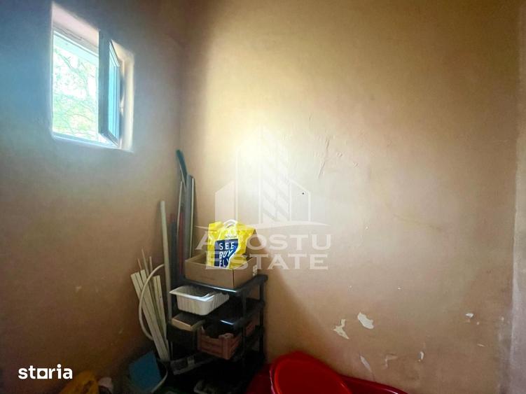 Apartament cu 2 camere decomandat în Drăgășani