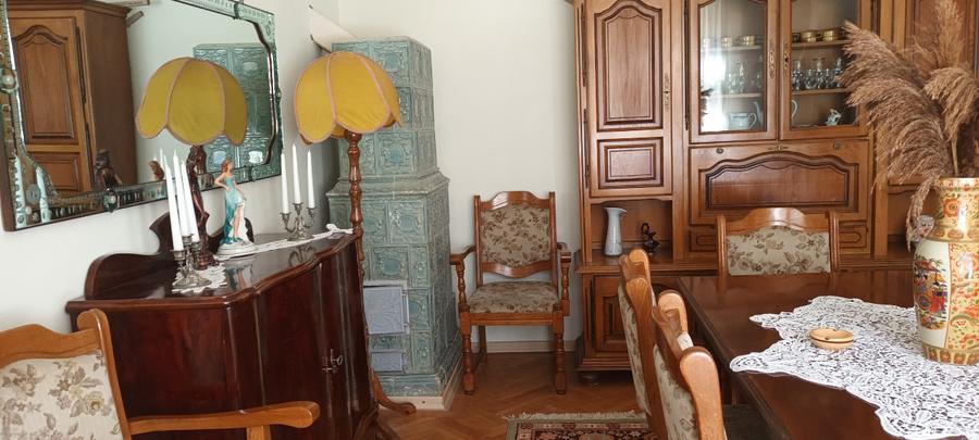 Casă cu 5 camere cu Teren 1500 Mp în Licuriciu