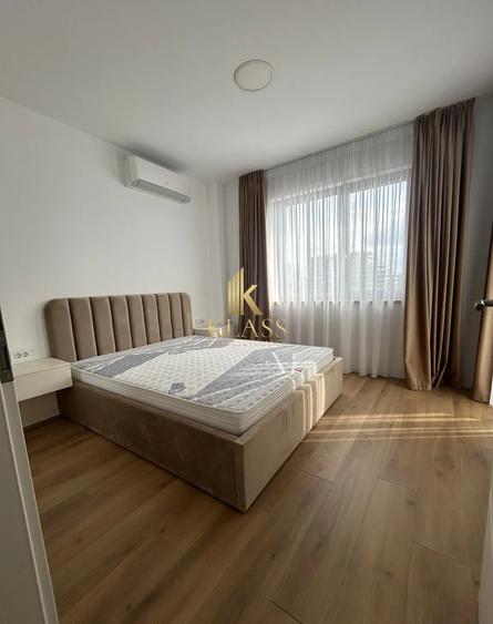 Casă individuală cu 5 camere decomandat cu Canalizare în Voluntari