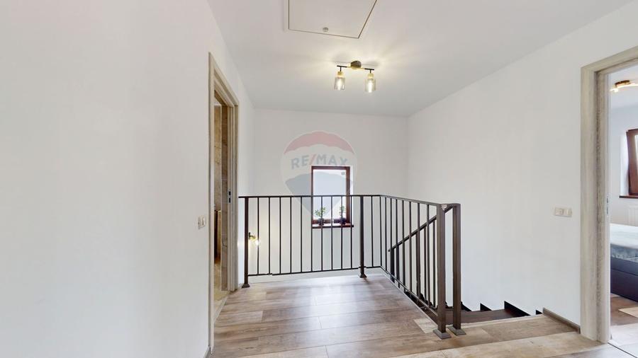 Casă individuală lângă Brașov + curte 300 mp | 0% comision | utilată | - 10