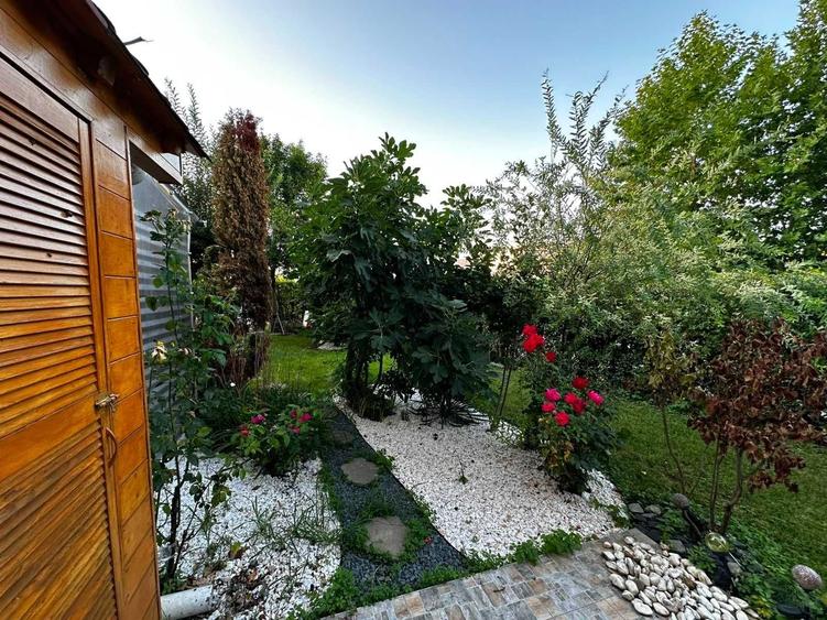 Apartament cu 2 camere decomandat în Ștefăneștii de Jos