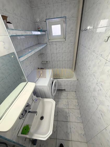 Apartament cu 2 camere semidecomandat, mobilat în Medicină