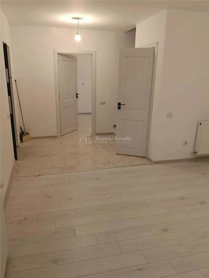 Casă cu Teren 300 Mp în Central