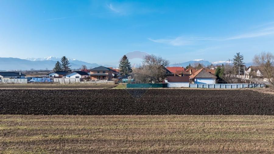 Teren Construcții intravilan de 9000 mp, în Stupini