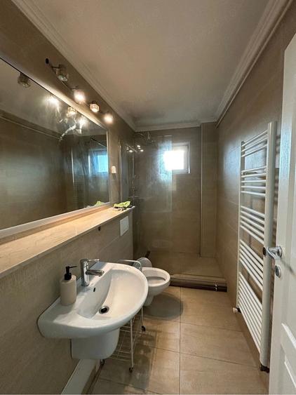 Apartament cu 2 camere decomandat în Ultracentral