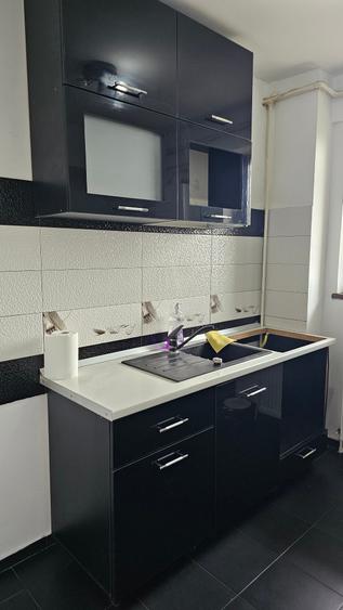 Apartament cu 2 camere semidecomandat în Centura Nord