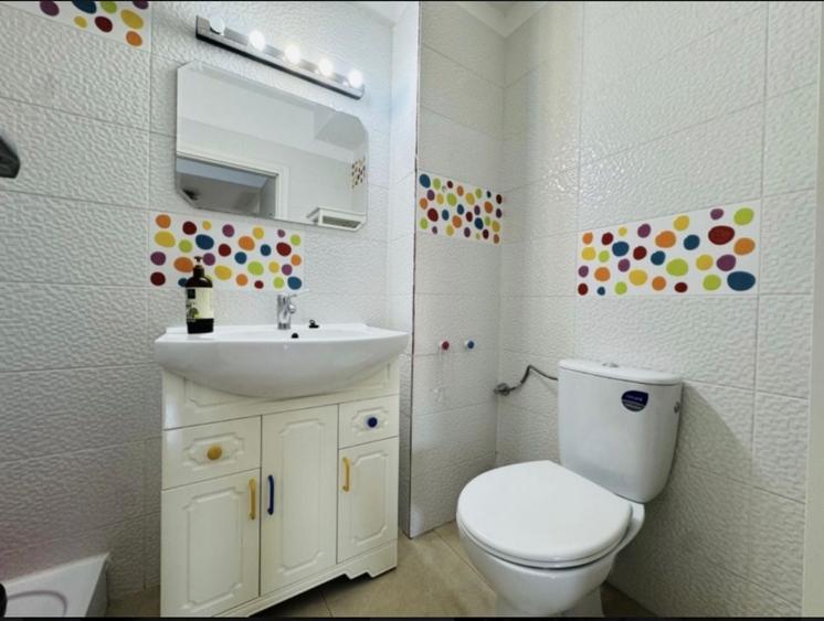 Apartament cu 3 camere decomandat în Chiajna