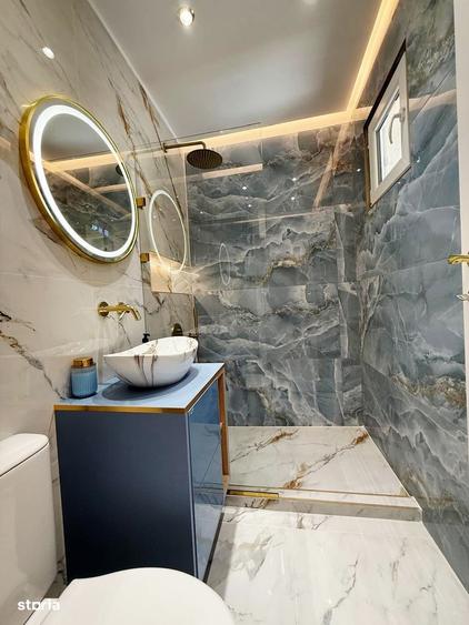 Apartament cu 3 camere decomandat în Drumul Taberei