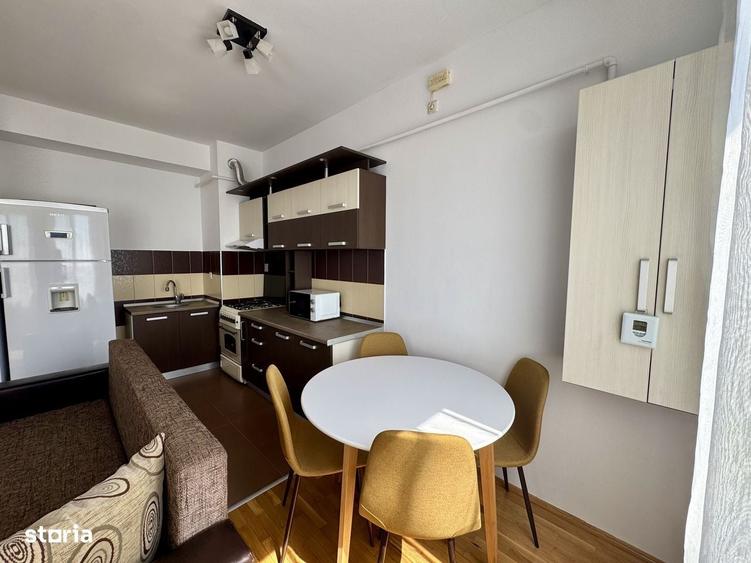 Apartament cu 2 camere decomandat în UTA