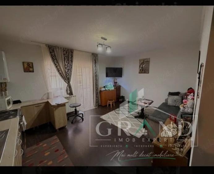 Apartament cu 2 camere semidecomandat, mobilat în Florești
