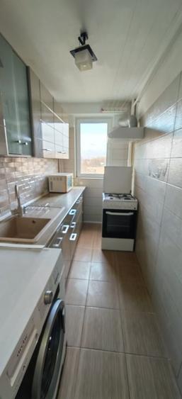 Apartament cu 2 camere decomandat în Berceni