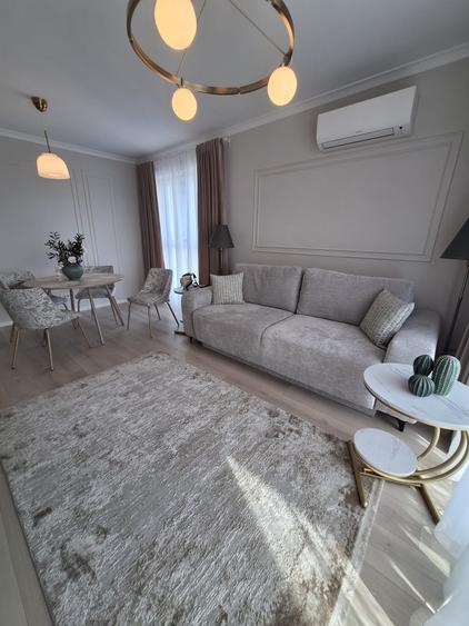 Apartament cu 2 camere decomandat în Lipovei
