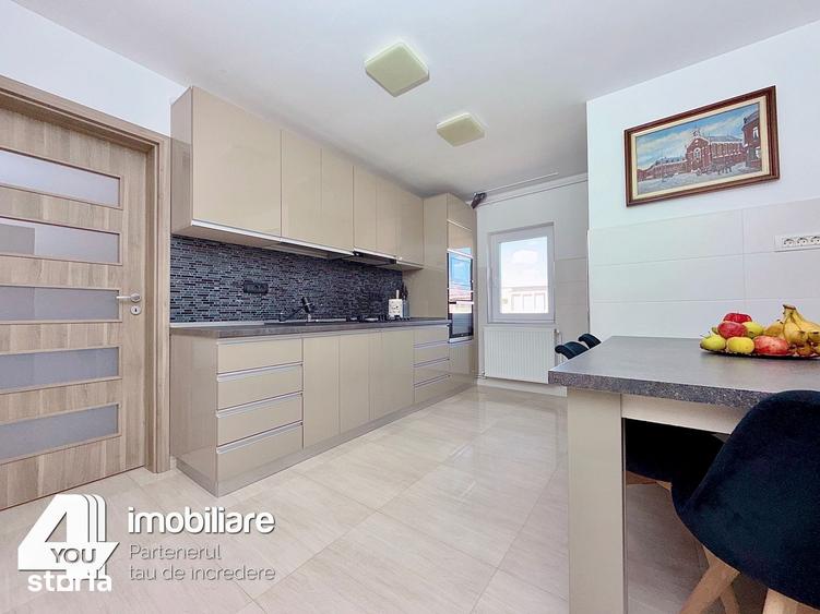 Apartament cu 3 camere decomandat în Micălaca