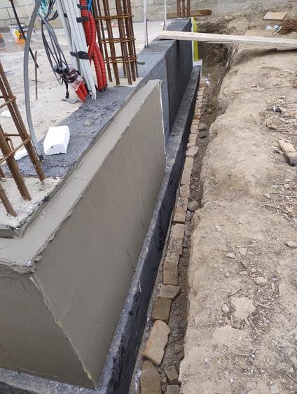 Casă cu 3 camere în Sârbi