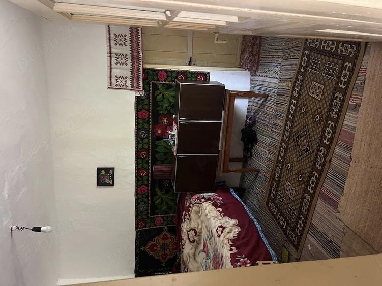 Casă cu 4 camere cu Teren 2000 Mp în Cocora